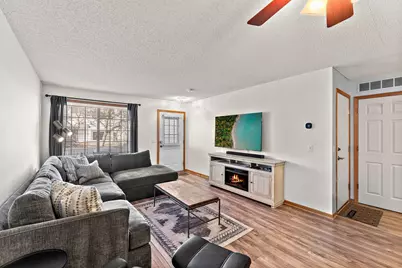 8663 Quarry Ridge Lane #C, Woodbury, MN 55125 - Photo 9