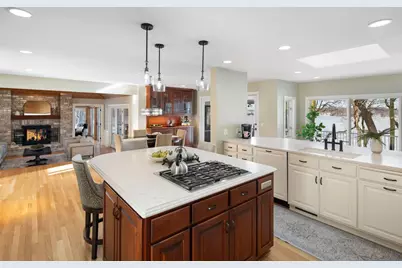 6306 Maple Ridge, Excelsior, MN 55331 - Photo 15