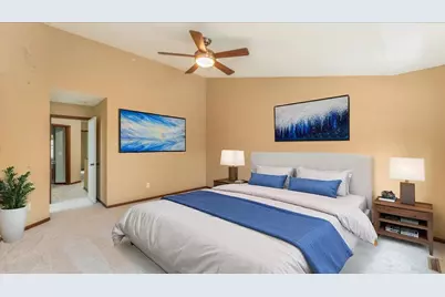 562 Lomianki Lane NE, Columbia Heights, MN 55421 - Photo 15