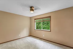 562 Lomianki Ln NE, Columbia Heights, MN 55421 - Photo 17