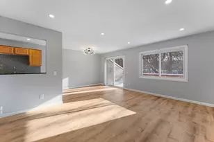 12318 Oak Leaf Ct, Burnsville, MN 55337 - Photo 3