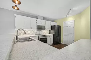 11557 Carriage Ct, Eden Prairie, MN 55344 - Photo 11