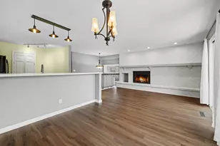 11557 Carriage Ct, Eden Prairie, MN 55344 - Photo 5