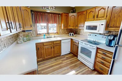 941 Mary Avenue, Willmar, MN 56201 - Photo 3