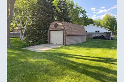 941 Mary Avenue, Willmar, MN 56201 - Photo 61