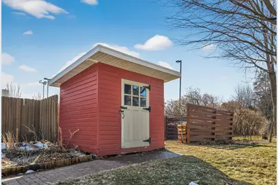 935 Century Avenue N, Maplewood, MN 55119 - Photo 29