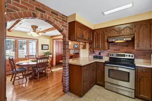 935 Century Ave N, Maplewood, MN 55119 - Photo 15