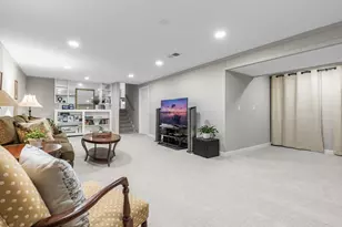 18427 Heathcote Ln, Wayzata, MN 55391 - Photo 25