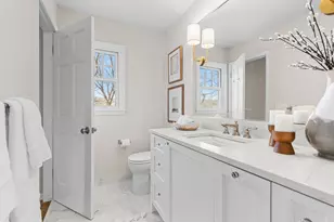 18427 Heathcote Ln, Wayzata, MN 55391 - Photo 35