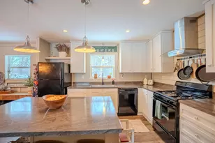 1012 13th St SW, Little Falls, MN 56345 - Photo 5