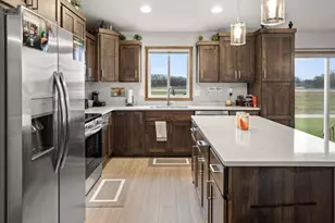 6628 14th St S, Fargo, ND 58104 - Photo 9