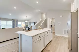 1679 Shasta Dr, Shakopee, MN 55379 - Photo 5