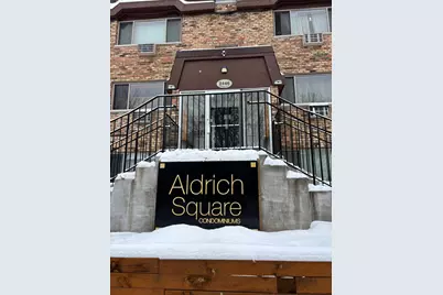 2446 Aldrich Avenue S #105, Minneapolis, MN 55405 - Photo 1