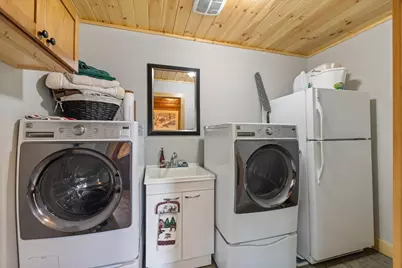 1920 Highway 11 E, International Falls, MN 56649 - Photo 13