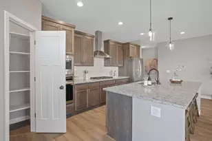 1253 Willowbrook Cir, Delano, MN 55328 - Photo 11