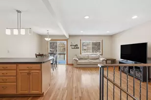 1650 Hickory Hill Dr, Eagan, MN 55122 - Photo 1