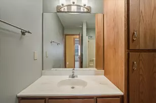 2563 Colony Cir, Saint Cloud, MN 56303 - Photo 51