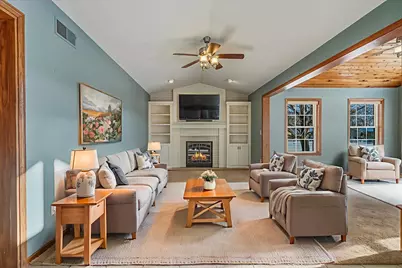 2563 Colony Circle, Saint Cloud, MN 56303 - Photo 7