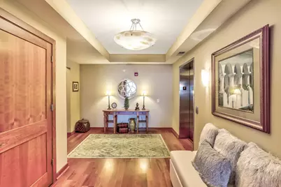 1070 Grandview Court NE #406, Columbia Heights, MN 55421 - Photo 5