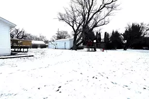 315 Leonard Ave, Crookston, MN 56716 - Photo 47