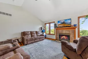 412 Singing Hills Dr SE, Lonsdale, MN 55046 - Photo 31