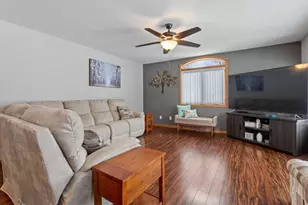 512 Seminole Ave, Osceola, WI 54020 - Photo 7