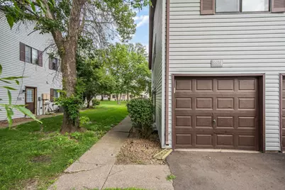 6614 84th Court N, Brooklyn Park, MN 55445 - Photo 9