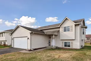 800 Orchard Cir, Belle Plaine, MN 56011 - Photo 1