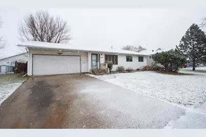 2301 23rd Avenue S, Fargo,  58103 - Photo 3