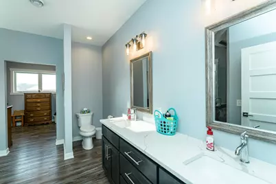 522 8th Street SW, Pine Island, MN 55963 - Photo 17