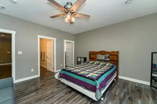 522 8th St SW, Pine Island, MN 55963 - Photo 21