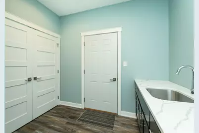 522 8th Street SW, Pine Island, MN 55963 - Photo 19