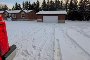 5040 Hwy 47 NW, Dalbo, MN 55017 - Photo 17