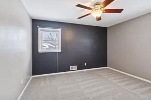 6342 Girard Ave N, Brooklyn Center, MN 55430 - Photo 15