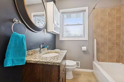 6342 Girard Avenue N, Brooklyn Center, MN 55430 - Photo 17