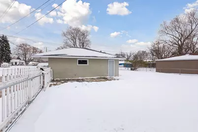 6342 Girard Avenue N, Brooklyn Center, MN 55430 - Photo 39