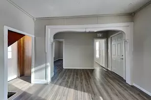 1115 19th Ave NE, Minneapolis, MN 55418 - Photo 3