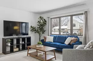 3832 Gettysburg Ave N, New Hope, MN 55427 - Photo 3