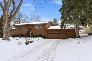 3832 Gettysburg Ave N, New Hope, MN 55427 - Photo 33