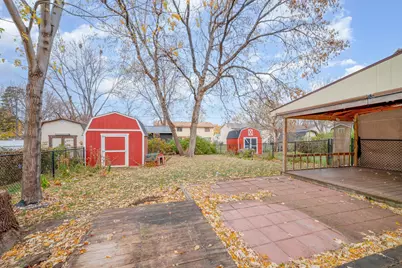 1009 4th Avenue E, Shakopee, MN 55379 - Photo 23