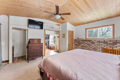 50495 Evergreen Avenue, Rush City, MN 55069 - Photo 9