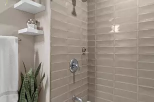 728 N 3rd St, Minneapolis, MN 55401 - Photo 13