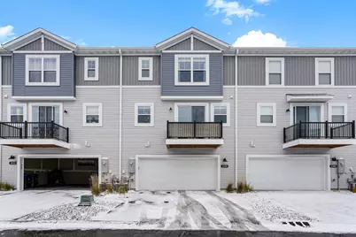 2210 Gateway Curve, North Saint Paul, MN 55109 - Photo 33