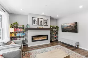 2210 Gateway Curv, North Saint Paul, MN 55109 - Photo 5