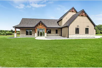 1093 20th Avenue N, Sartell, MN 56377 - Photo 1