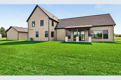 1093 20th Avenue N, Sartell, MN 56377 - Photo 3
