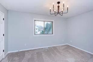 129 Hemlock Pl, Vadnais Heights, MN 55127 - Photo 21