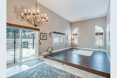 129 Hemlock Place, Vadnais Heights, MN 55127 - Photo 13