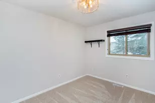 129 Hemlock Pl, Vadnais Heights, MN 55127 - Photo 19