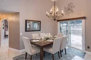 129 Hemlock Pl, Vadnais Heights, MN 55127 - Photo 13